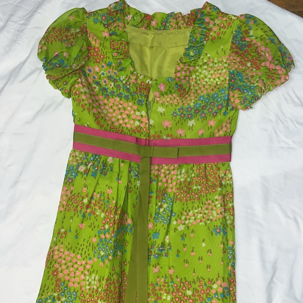 Vintage 1960’s to 1970’s Colorful Green Floral Print Puff Sleeve Maxi Dress - Picture 3 of 12